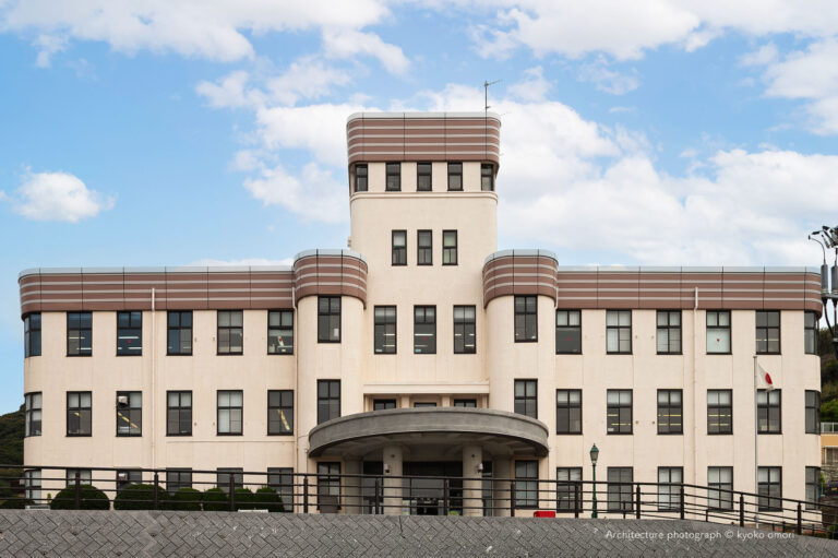 門司区役所（旧門司市役所庁舎）